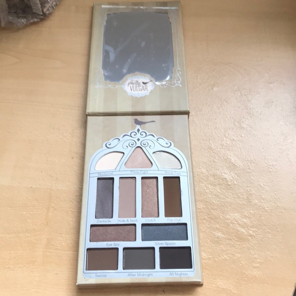 New Pretty Vulgar Nightingale Eyeshadow Palette - Picture 5 of 7
